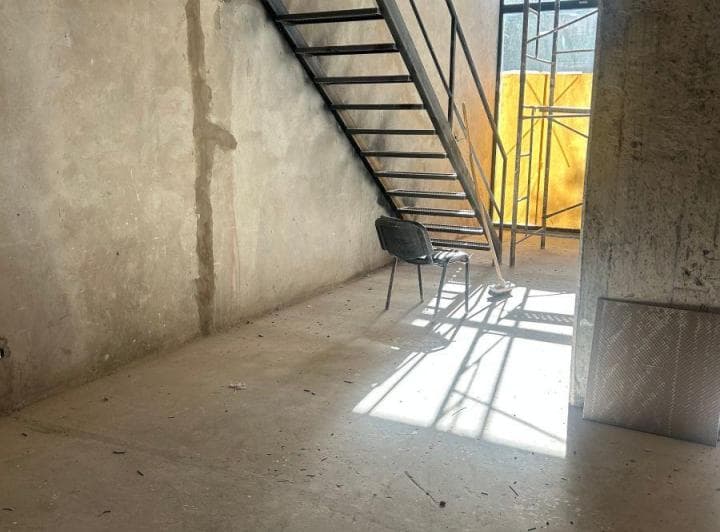 Local 64 m² Doble Altura - Financiación Directa - 5