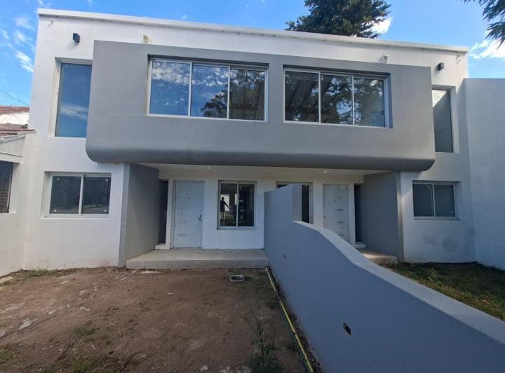 En Venta - Duplex 3 Ambientes con Cochera Doble. a Estrenar! - 4