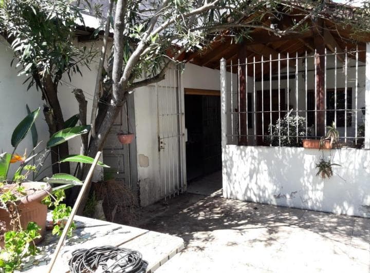 Casa Americana 4 Ambientes con Espacio Para Auto Alquiler - 3