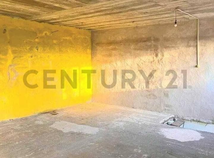 Alquiler/belvedere/local Comercial/ Excelente Ubicación/48 M²/a m Avs. - 3