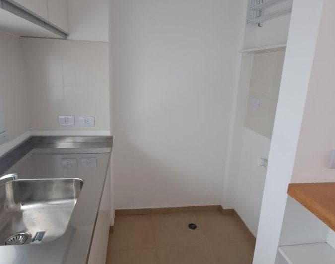 Departamento en Alquiler - 2 Dormitorio - 33 Entre 13 y 14 - 4