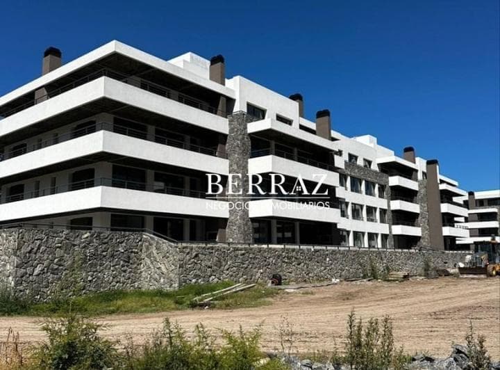 Departamento Venta 1 Dormitorio Complejo Le Bois 65 m² Pilar, Zona Norte - 2