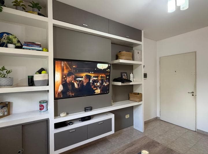 Departamento en Venta 2 Ambientes con Cochera Apto Crédito Moreno - 2