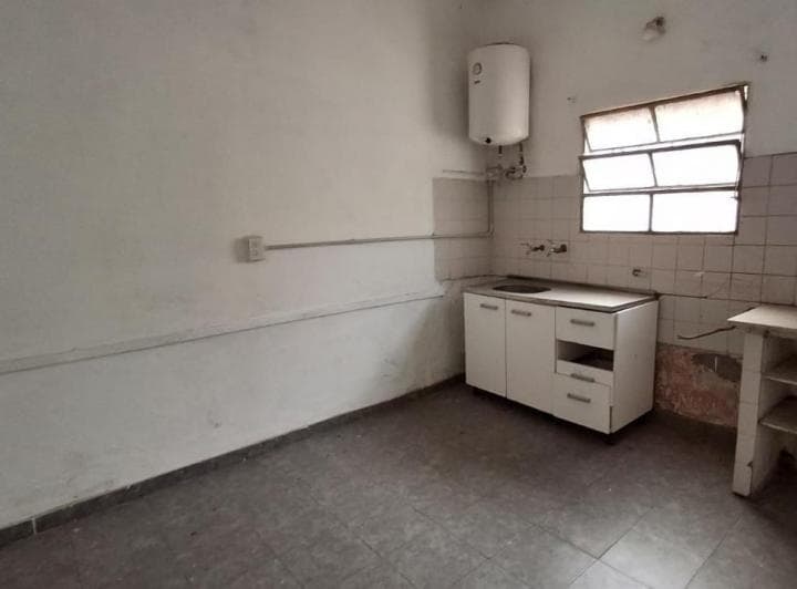 Casa en Venta a Reciclar 2 Dorm Barrio Ludueña Rosario - 2