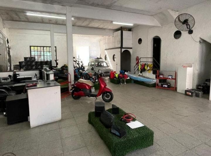 Local en Venta Sobre Av Cazón - Tigre - 3