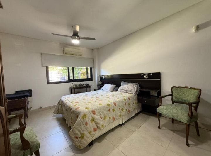 Hermosa Casa, Muy Sólida, de Excelente Calidad Constructiva en S. Viejo, Zona del Mate. J. Newvery - 5