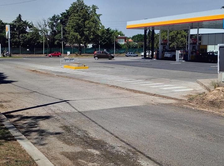 Locales en Alquiler Desde U$s 700. Av Caamaño Al 800. Pilar, G. B. a. Zona Norte, Argentina - 2