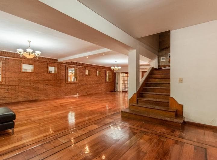 Fantástica Casa en Alquiler en Zona Residencial de Vicente López y Cerca de Todo. - 2