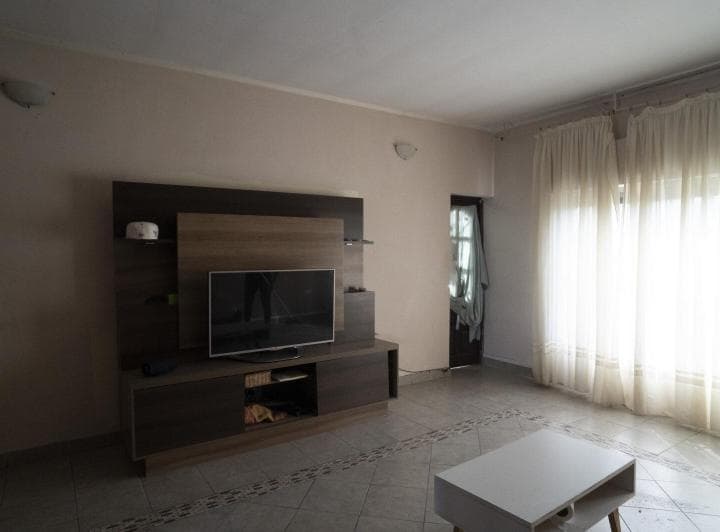 Venta Casa en Planta Alta en Barrio Belgrano de 2 Dorm. - 2