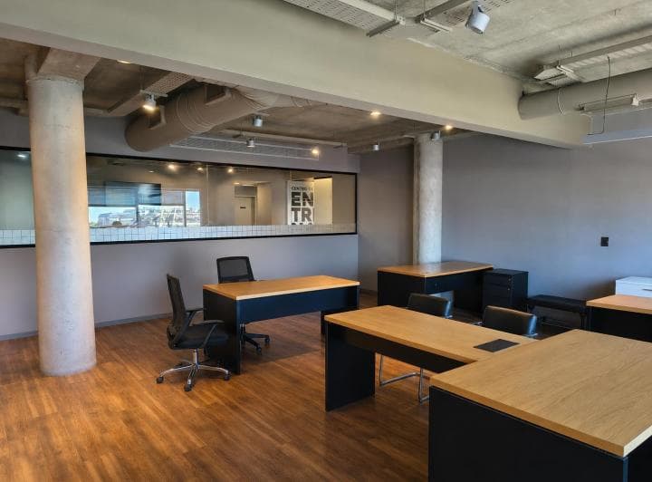 Exclusiva Oficina en Puerto Madero con Vista Al Río - 3