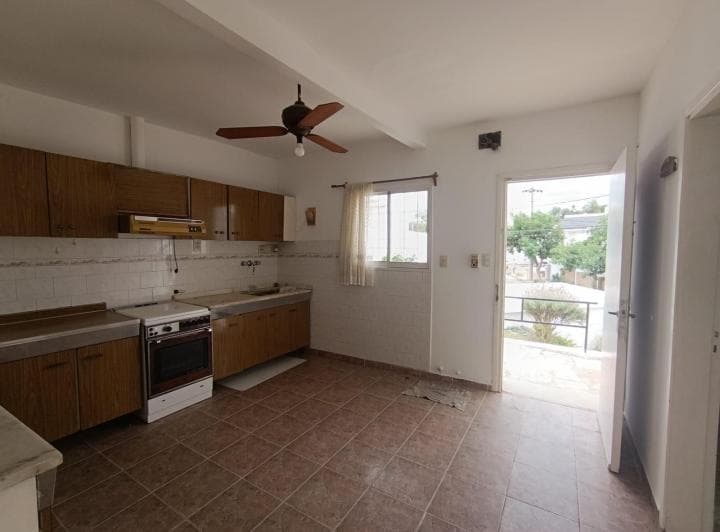 Casa en Venta Parque Chacabuco 3 Dorm. Apta Credito - 5