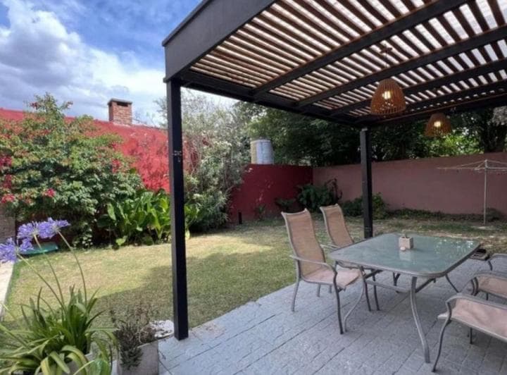 Casa en Venta de 4 Ambientes en Ituzaingo Norte - 2