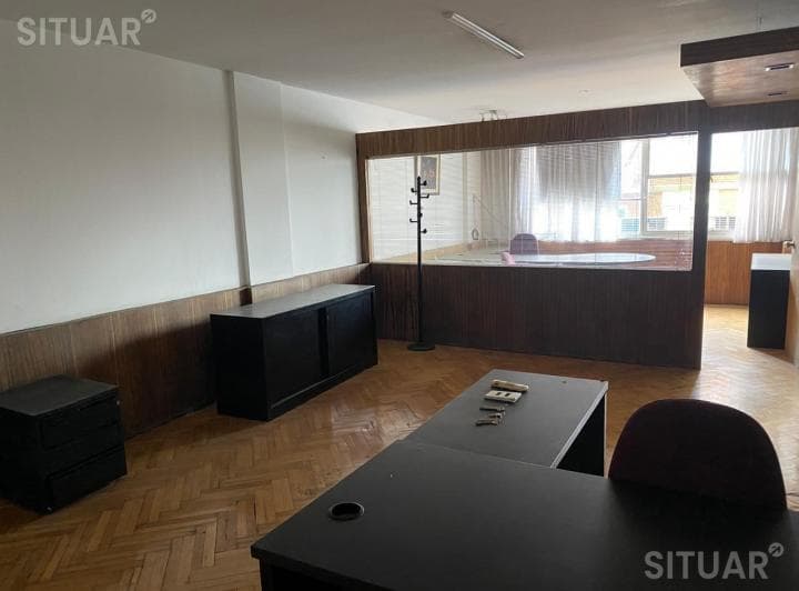 Venta o Alquiler Oficina en Monserrat - 5
