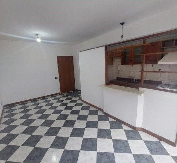 Departamento 2 Ambientes. | Francisco Beiro Av - (Caba) 4570 - 5