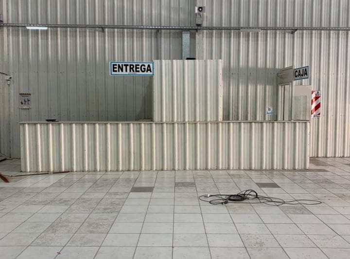 Local Comercial Sobre Av Libertador Este, Santa Lucia - 3