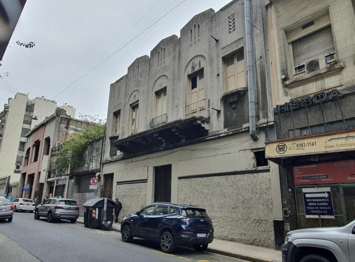 Dos Terrenos en San Nicolás B. Mitre Al 1200 Sup Vendible de 5.200 a 5.400 m² - 3