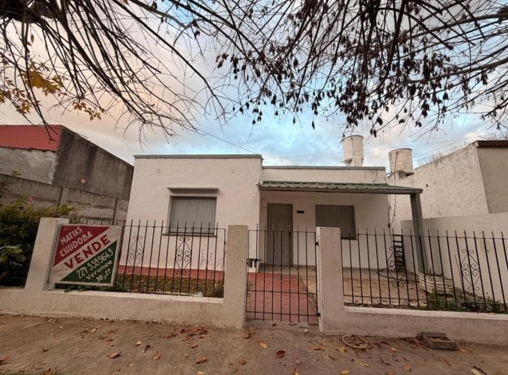 Venta Casa en Veronica Centro K - 1225 - 2