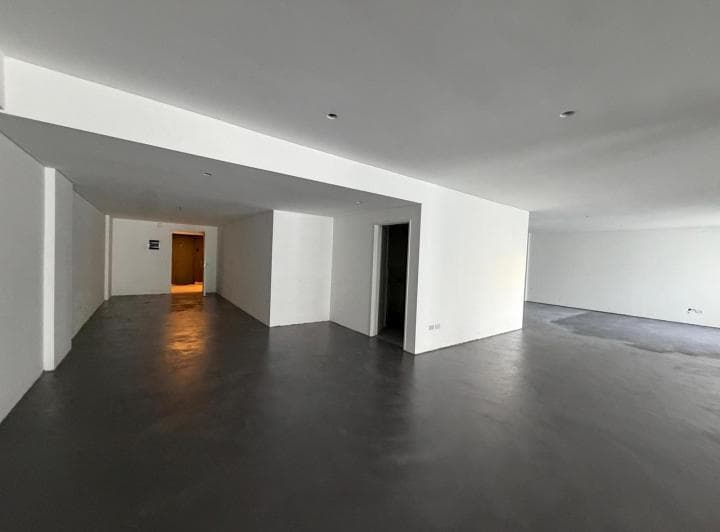 Oficina Moderna con Doble Circulación a Estrenar en Recoleta - 243 m² - 5