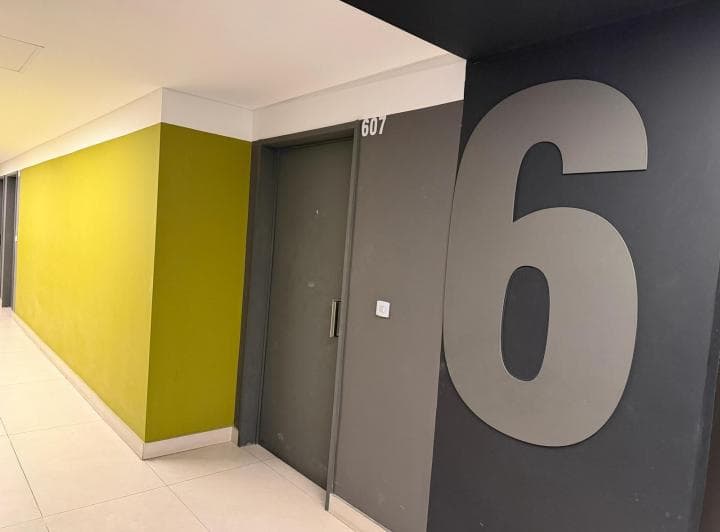 Oficina Moderna con Doble Circulación a Estrenar en Recoleta - 243 m² - 3