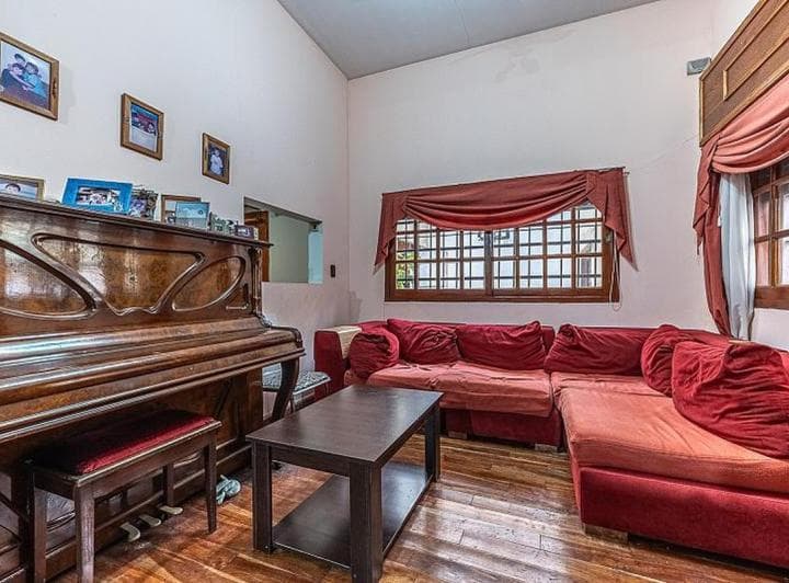 Venta Casa 4 Dorm. Lote Propio en Esquina 2 Plantas Terraza Garage Almagro - 5