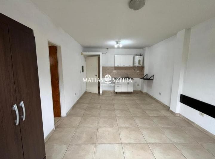 Monoambiente en Venta con Balcon en Morón - 2