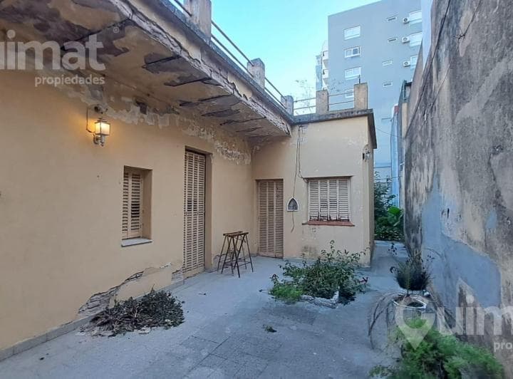 Casa Uso Comercial en Villa Urquiza - 2