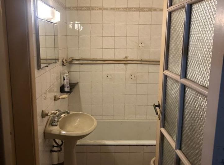 Alquler Local con Vivinda en Villa Luro. 50 m² de Local y 110 m² de Vivienda o Oficina. - 2