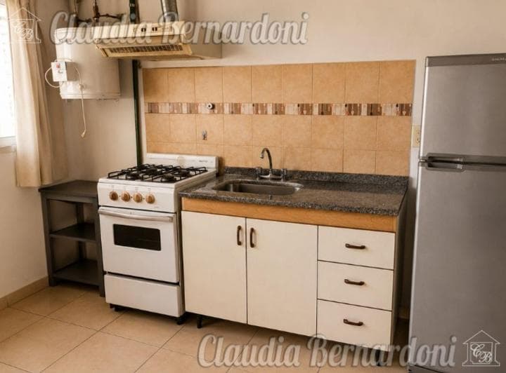 Monoambiente de 35 m² en Venta en Pleno Centro de Morón - a 3 Cuadras de La Estación - 5