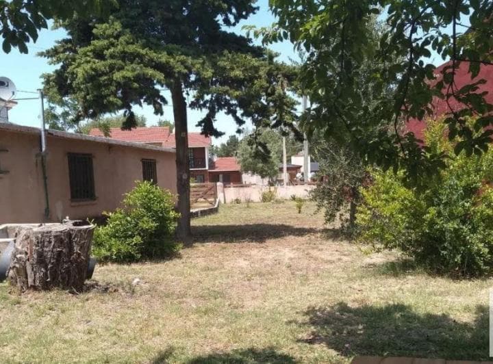 Casa en Venta - 2 Dorm. 2 Baños - 500 m² - Las Toninas - 4