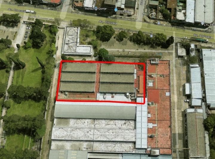Alquila Depósito de 3600 m² en La Tablada - 3