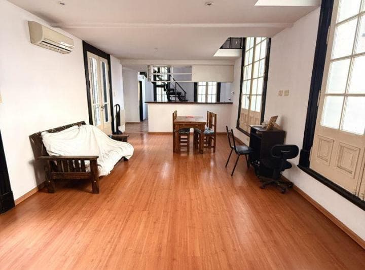 Venta Departamento Tipo Casa 7 Amb - Balvanera - 3