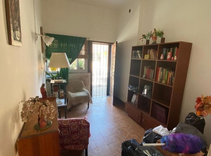 Casa PH de 3 Ambientes en Venta - Moron Centro - 2