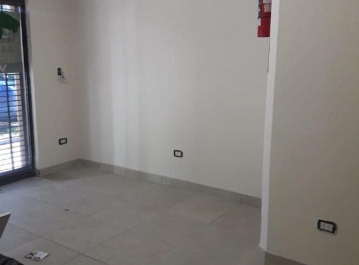 Local Comercial en Venta - Moron Centro - 2