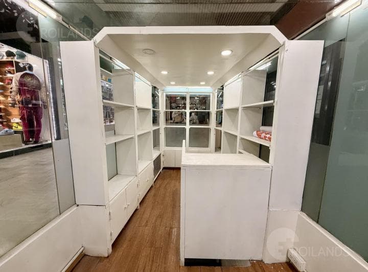 Góndola Comercial en Venta en Galería Flores Center - 5