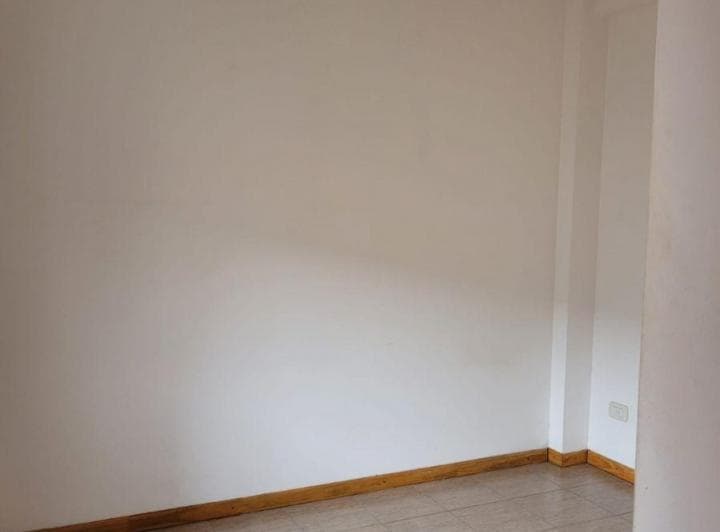 Departamento en 1º Piso de 2 Ambientes Al Contrafrente. - 4