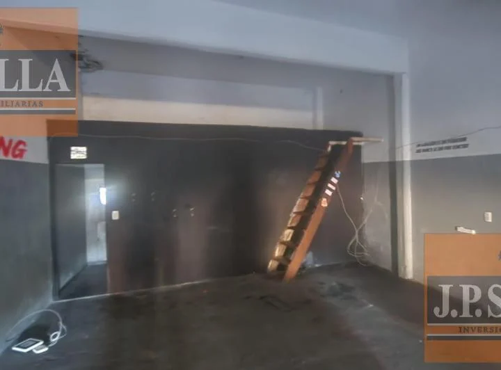 Local Comercial 75 m² S/ Av - Lomas del Mirador - 5