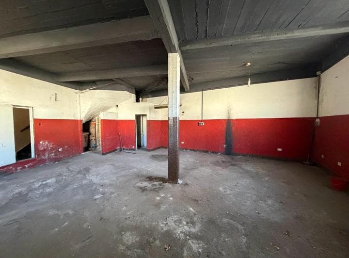 Local en Venta - Esquina - 67 m² - Avellaneda - 2