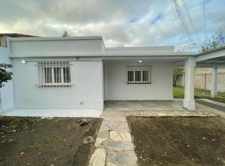 Vivienda en Alquiler Sobre Calle Juan Florio Al 3696 Esquina Australia San Justo - 4