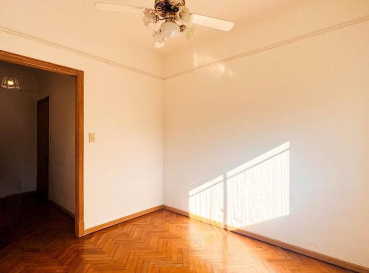 Venta | Departamento 2 Ambientes con Balcón Francés en Balvanera - Montserrat | Muy Luminoso - 5
