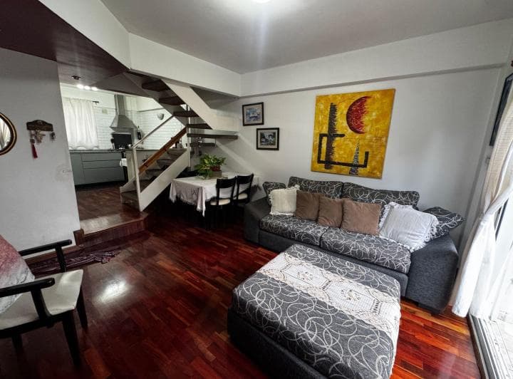 Hermoso PH en Triplex con Terraza Privada y Entorno Verde - 5