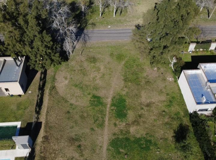 Venta: Terreno de 1.500,42 m² en Aldea Fisherton, Rosario - 4