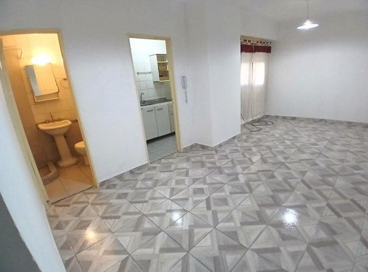 Excelente Monoambiente - Balvanera - La Rioja 100 - 5