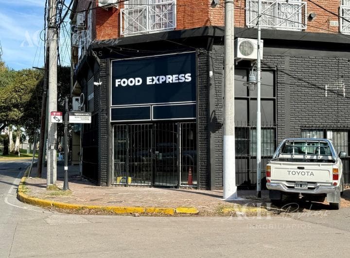 Local en Venta en Tigre, G. B. a. Zona Norte, Argentina - 3