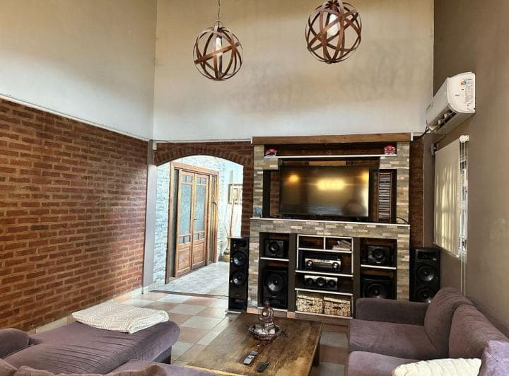Casa en Venta en Una Planta con Pileta en Ituzaingo Norte - 3