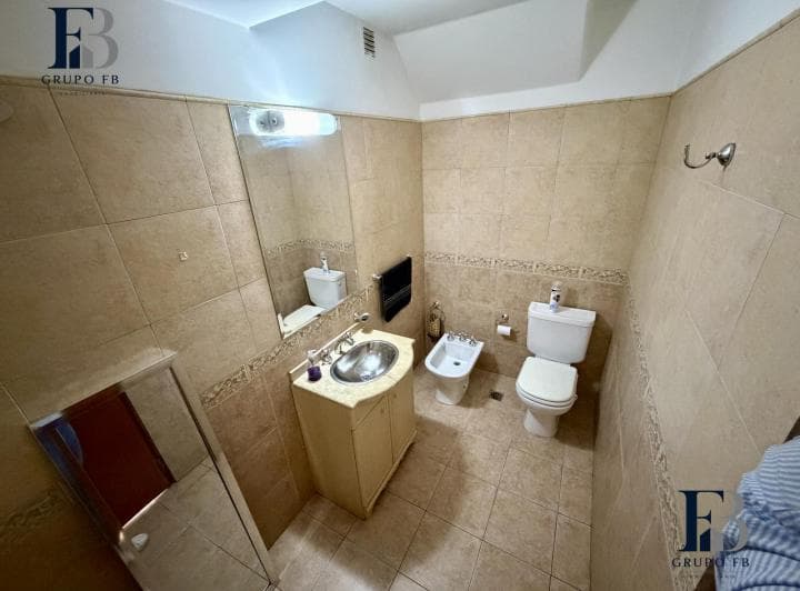 Casa 4 Dorm Pileta y Quincho en Maipu 2 - 4