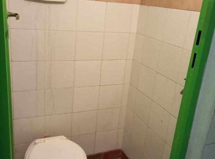 Local Comercial en Alquiler - Moron Sur - 4