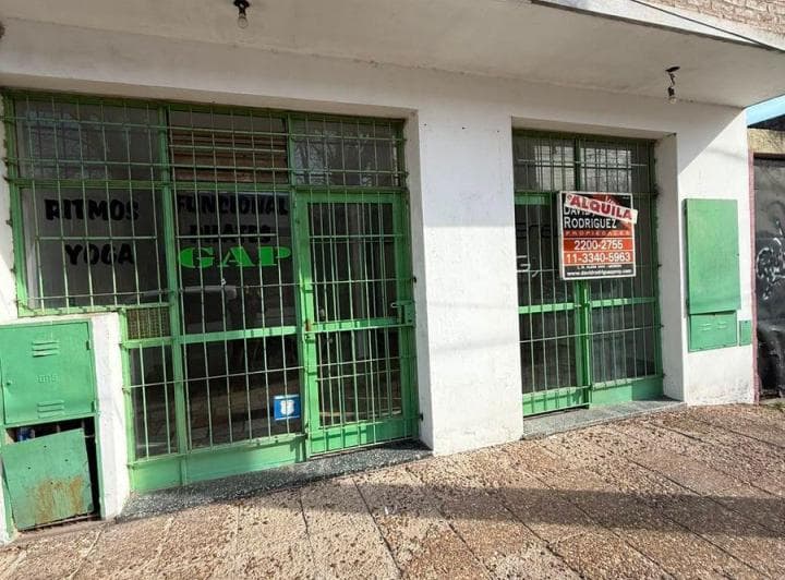 Local Comercial en Alquiler - Moron Sur - 2