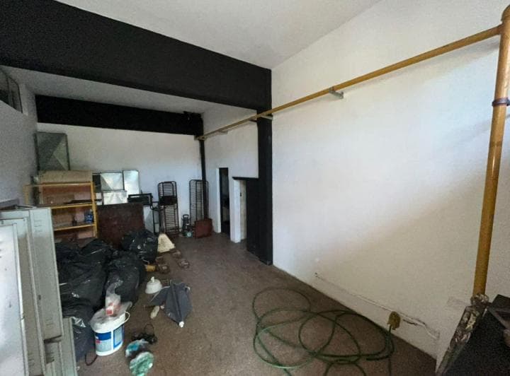 Local Comercial de 30 m² con Baño y Pequeña Cocina. - 4