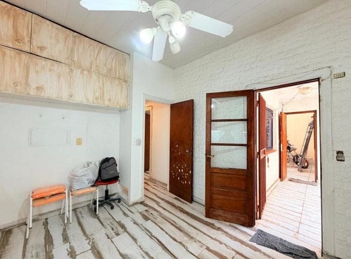 Casa en Venta con Garage y Jardin en Villa Lugano. a m de Av Roca y Av General Paz - 3