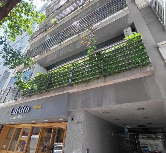 Oportunidad - Hermosa Oficina con Patio - Luminosa y Moderna - Inmejorable Ubicación - 3